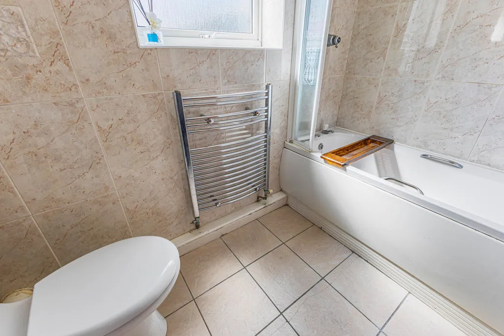 Harwin Close, Rochdale OL12 7UY, photo 12