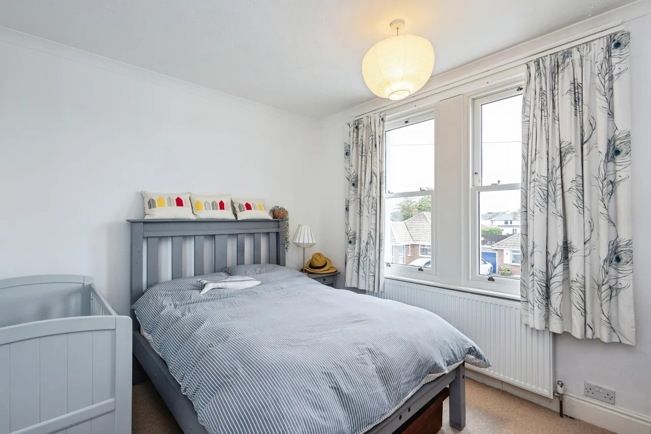 St. Marys Road, Hayling Island, PO11, photo 10