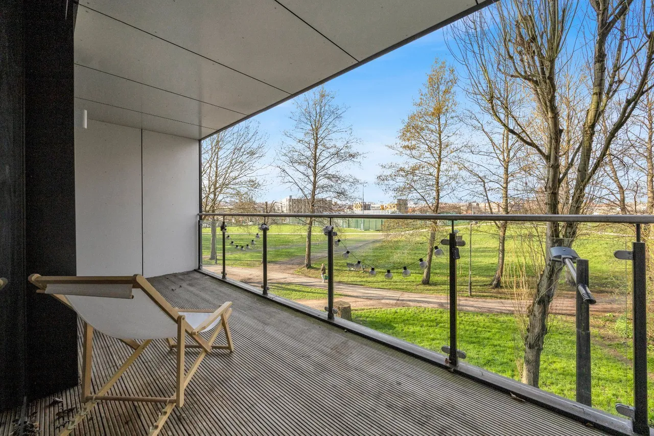 Knaresborough Drive, London, SW18, photo 8