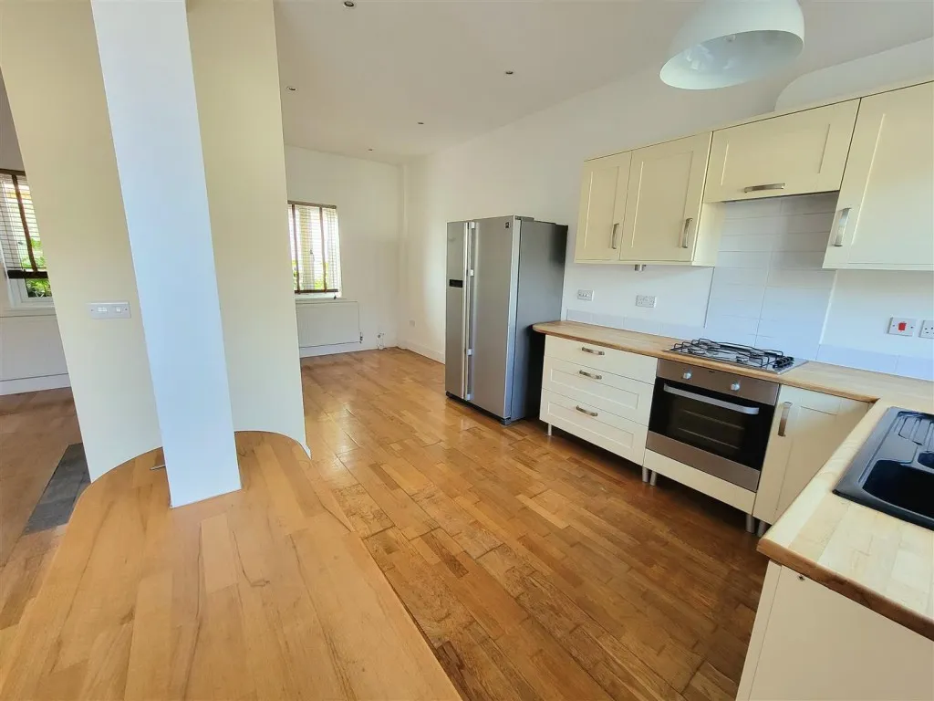 Brougham Square, Shrewsbury, SY3, photo 3