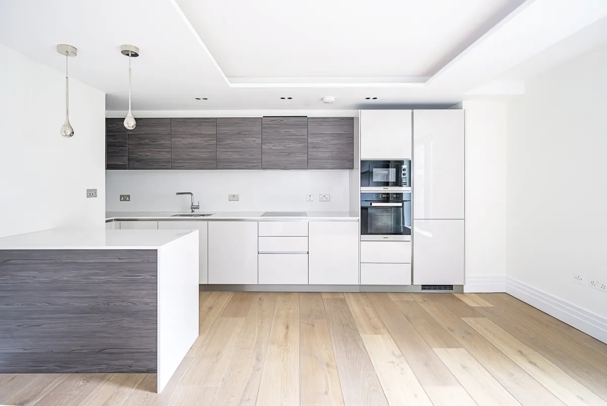 2 bed flat to rent — Kensington Gardens Square London W2