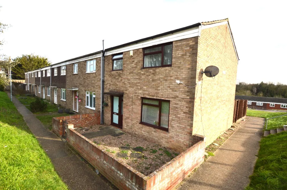 3 bed property for sale — Ingress Gardens, Greenhithe, kent, DA9 9HW
