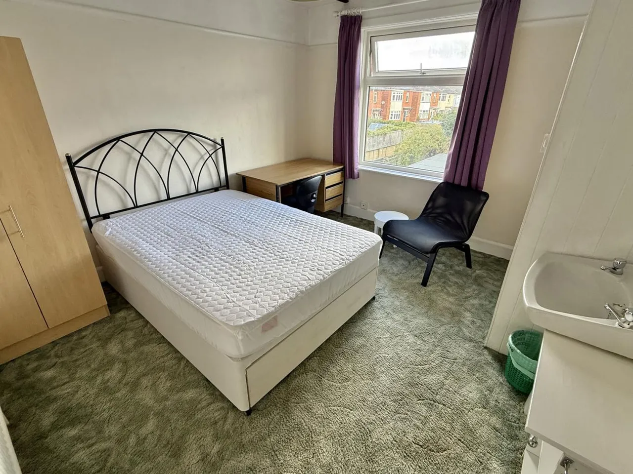 Columbia Road, BH10, photo 16