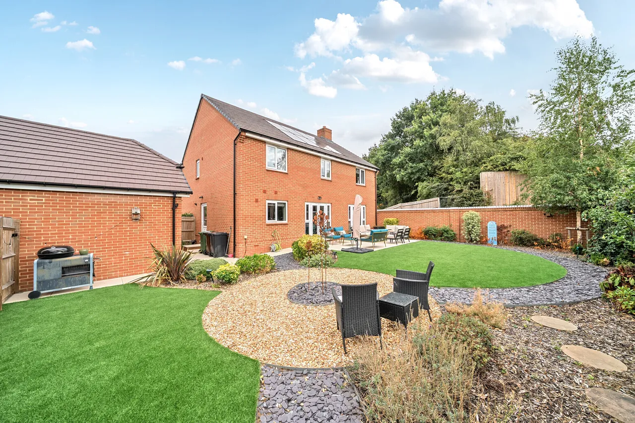 Westbroke Way, Farnham, GU10, photo 8