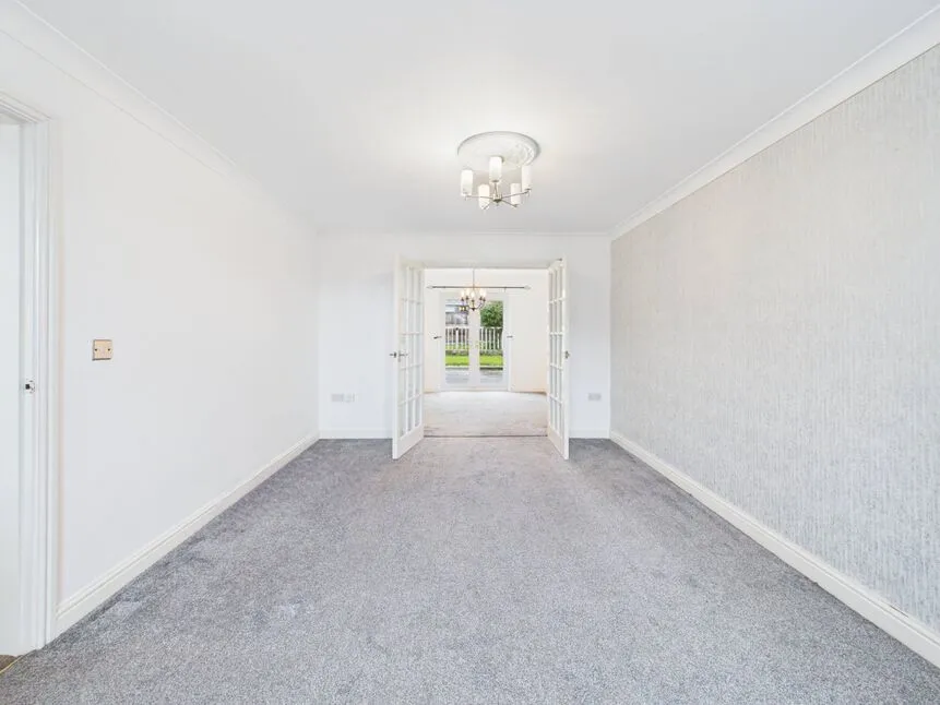 Havenside Close, Oldham, OL4, photo 5