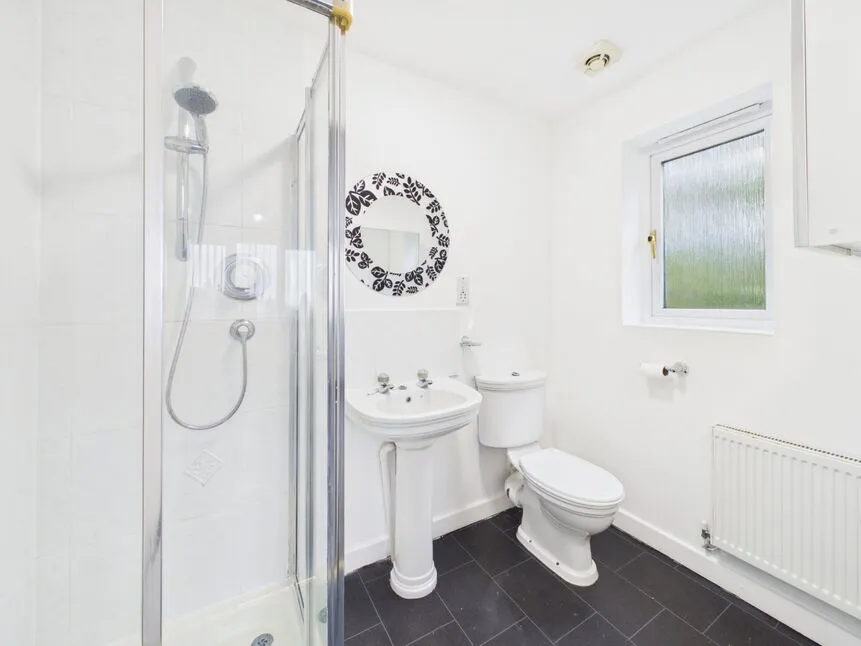 Havenside Close, Oldham, OL4, photo 19