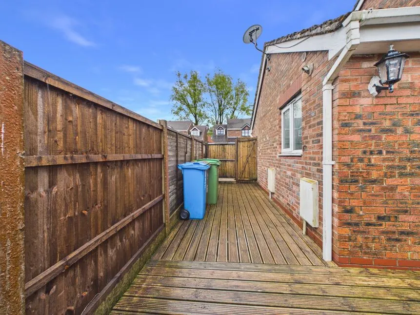 Havenside Close, Oldham, OL4, photo 20