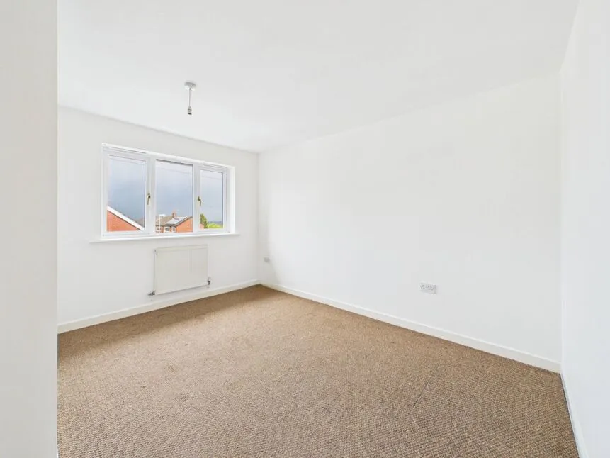 Havenside Close, Oldham, OL4, photo 14
