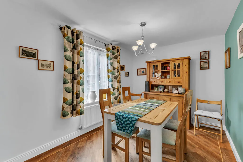 Newbold Hall Drive, Rochdale OL16 3AJ, photo 11