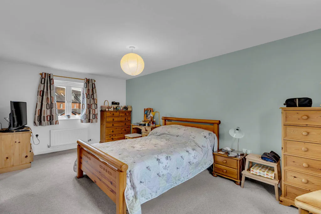 Newbold Hall Drive, Rochdale OL16 3AJ, photo 14