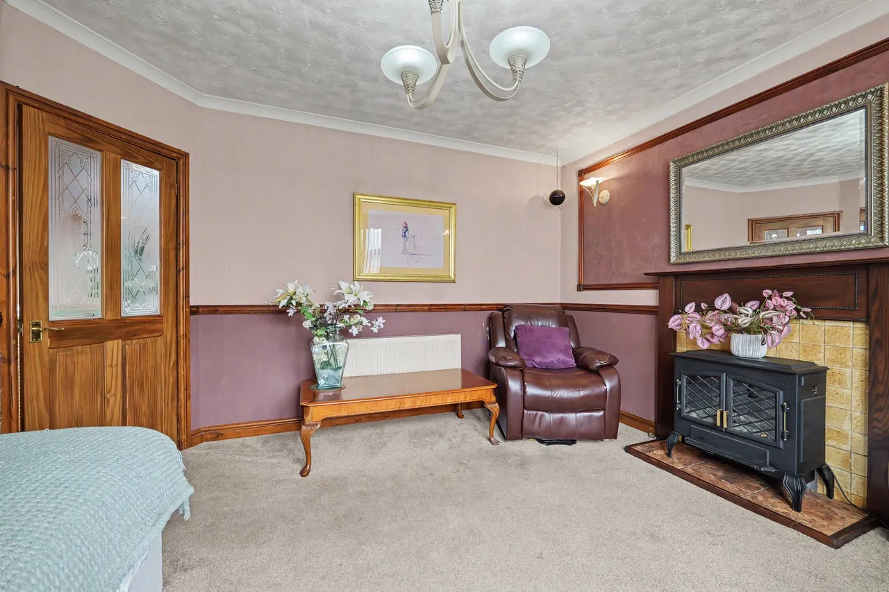 Nuneaton Road, Bedworth, CV12, photo 4