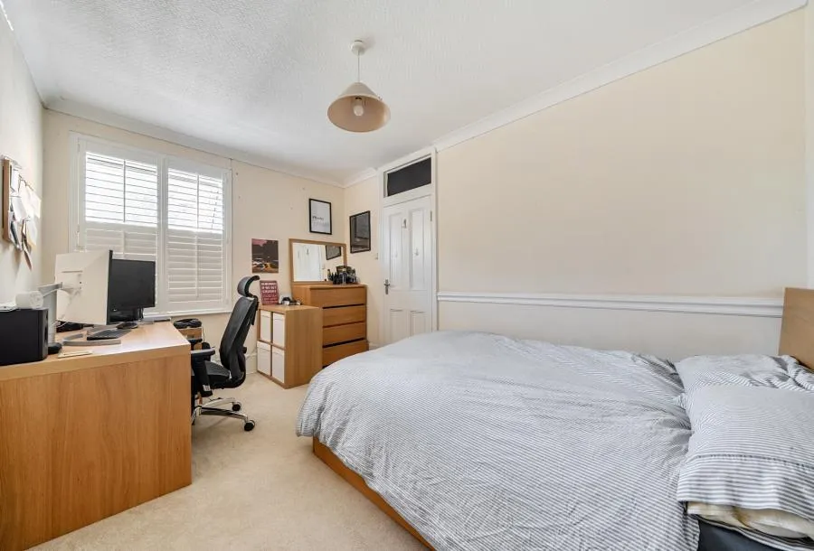 Lumley Road, Horley, RH6, photo 8