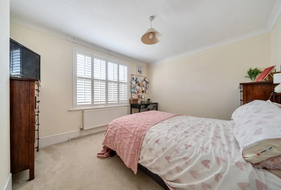 Lumley Road, Horley, RH6, photo 16