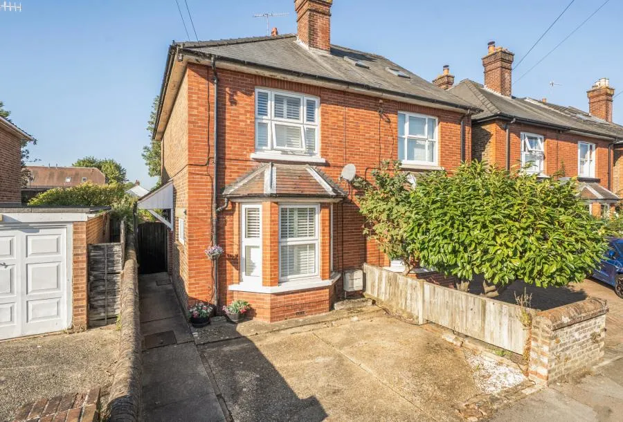 Lumley Road, Horley, RH6, photo 19