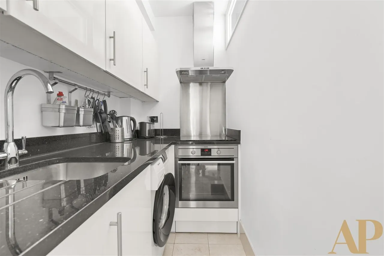 Abbey Road, London NW8 9AD, photo 6