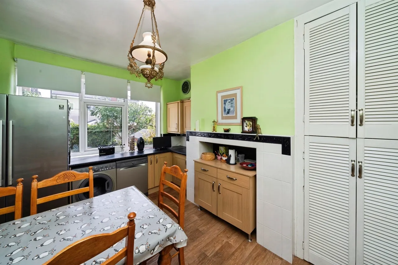 Seafield Drive, WALLASEY, photo 8