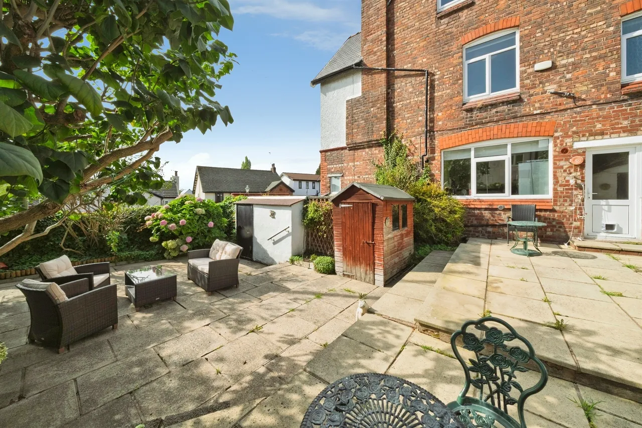 Seafield Drive, WALLASEY, photo 12