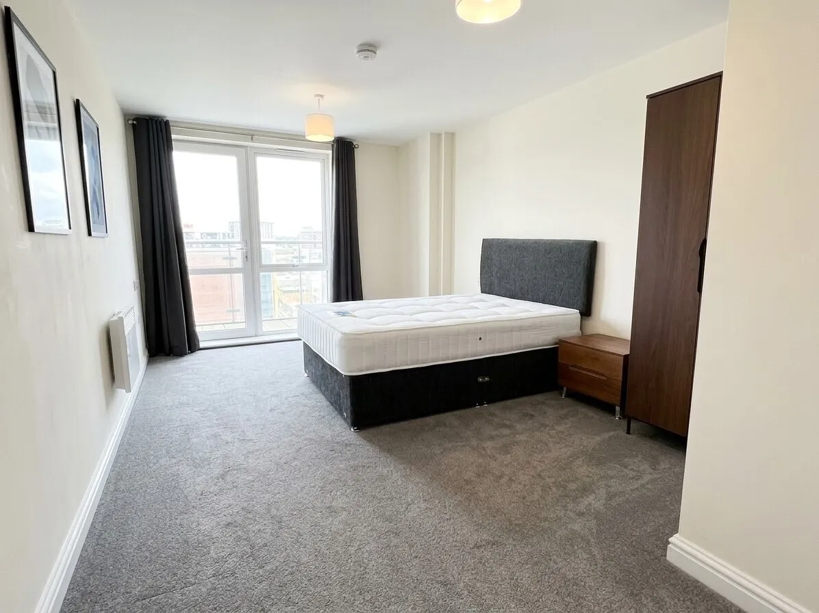 Castle Way, SO14, photo 5
