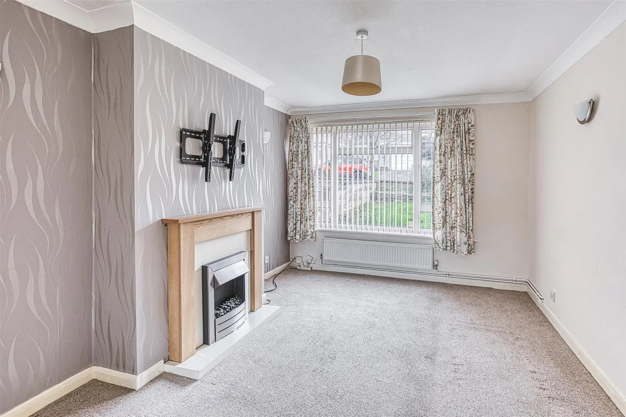 Windermere Crescent, Allestree, photo 5