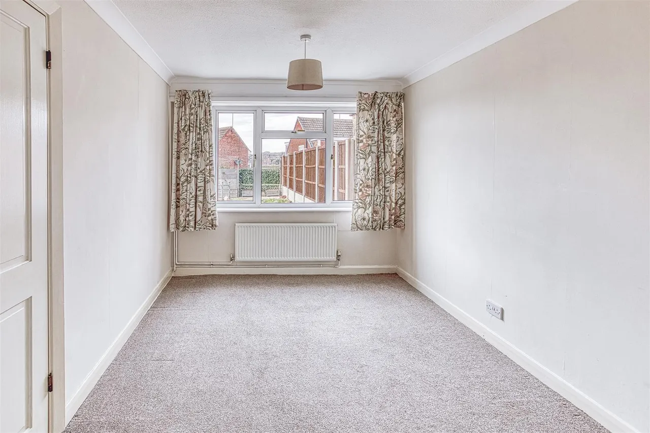 Windermere Crescent, Allestree, photo 7