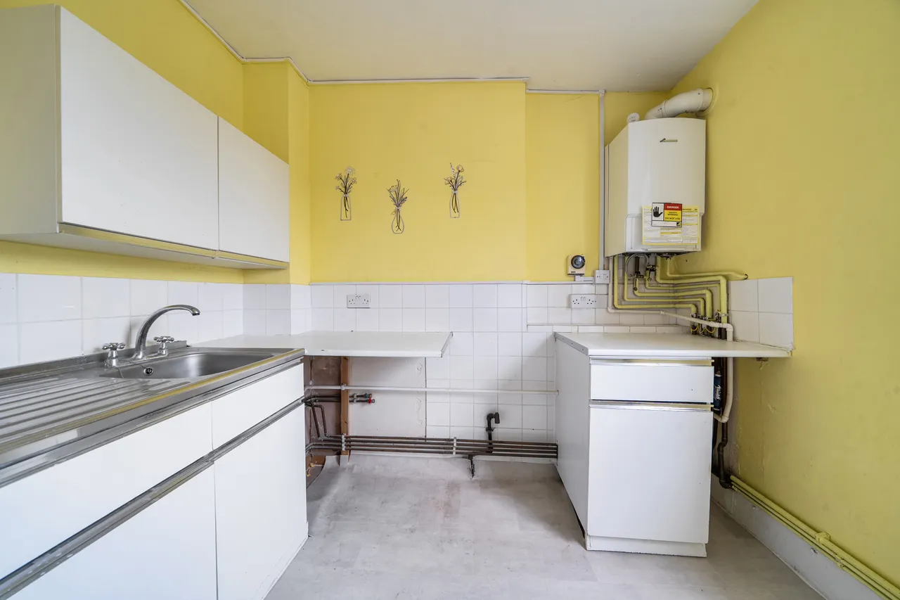 Flat 7, 24 Longridge Road, London, photo 4