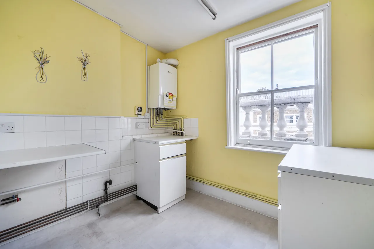 Flat 7, 24 Longridge Road, London, photo 10