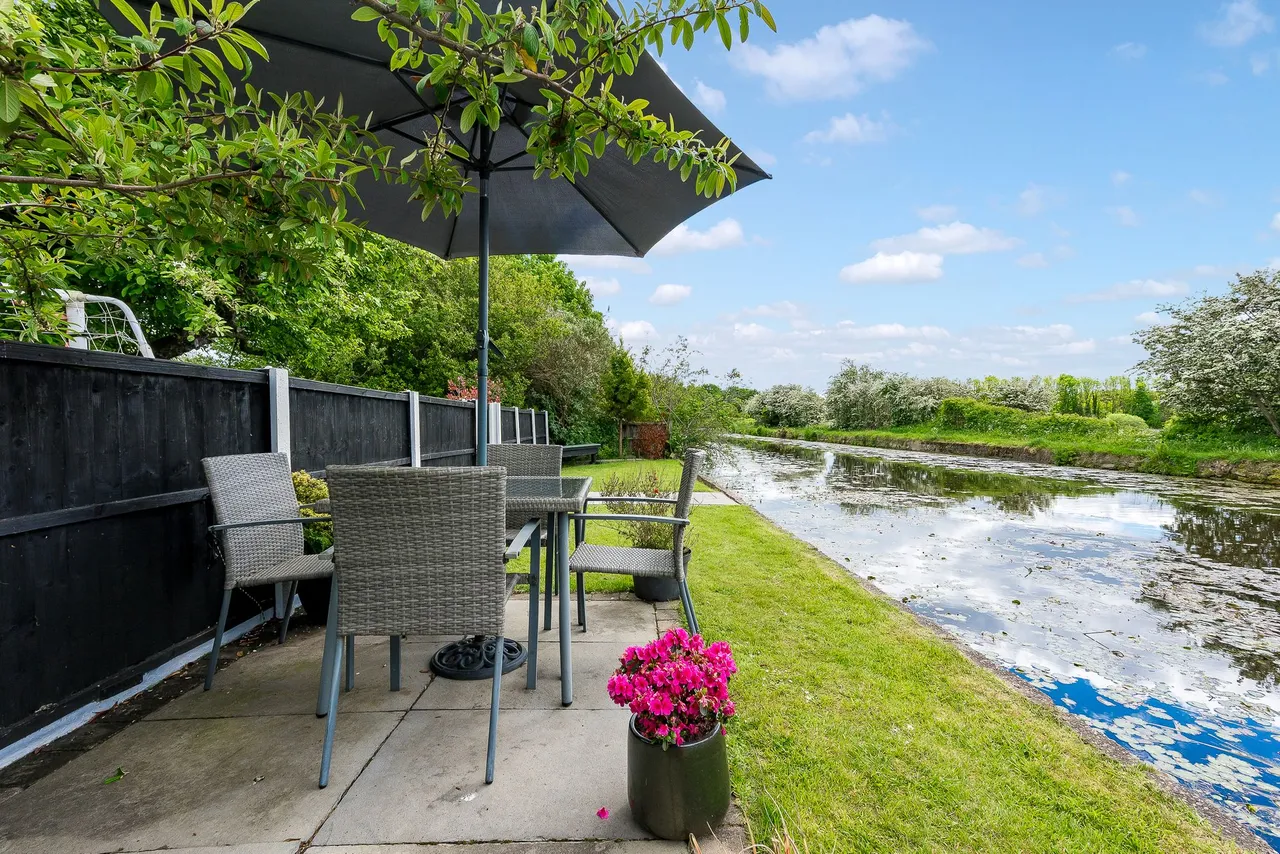 Willow Hey, Maghull, L31, photo 54