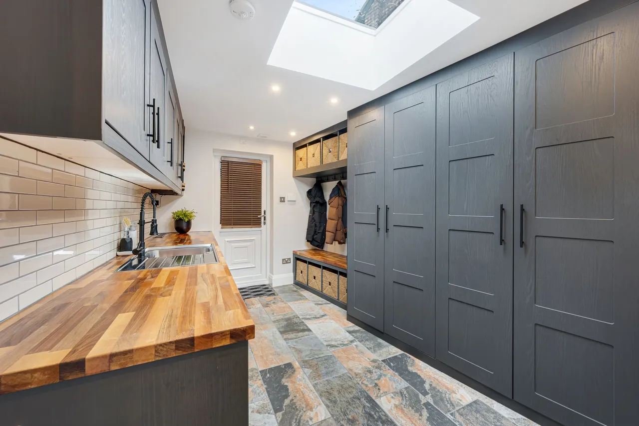Willow Hey, Maghull, L31, photo 20