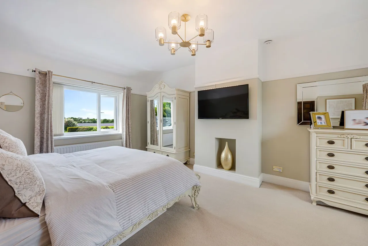 Willow Hey, Maghull, L31, photo 11