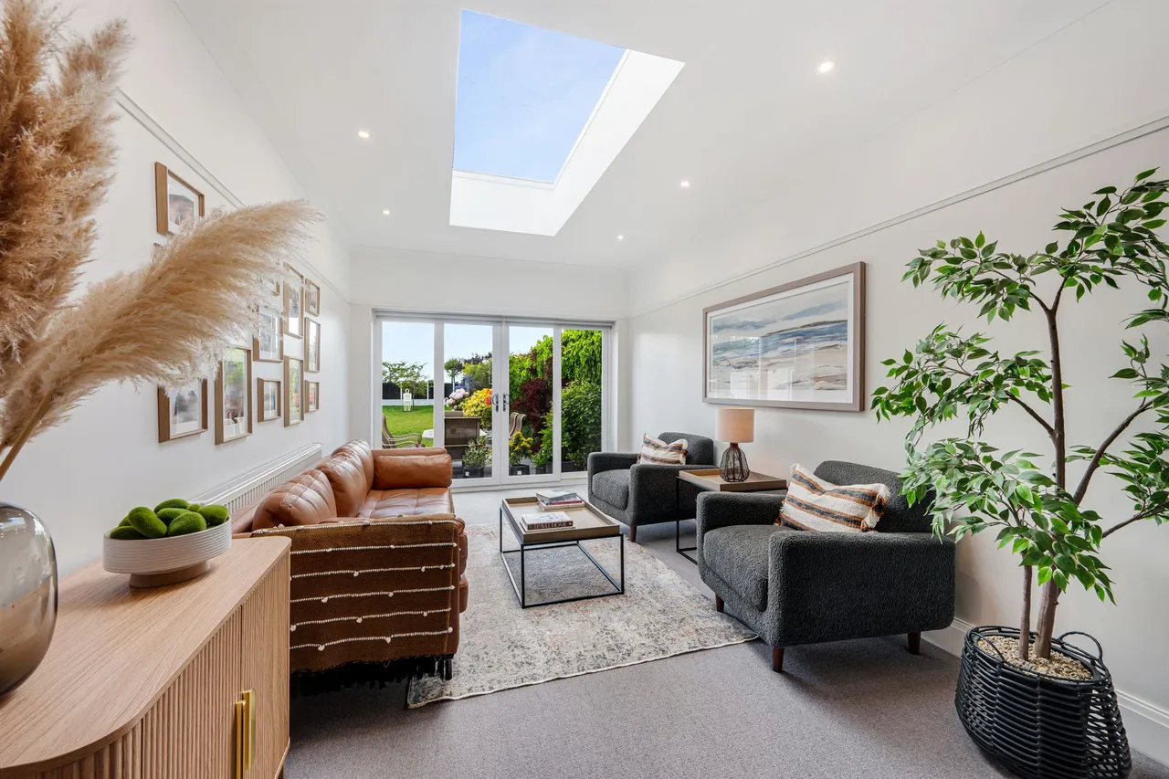 Willow Hey, Maghull, L31, photo 17