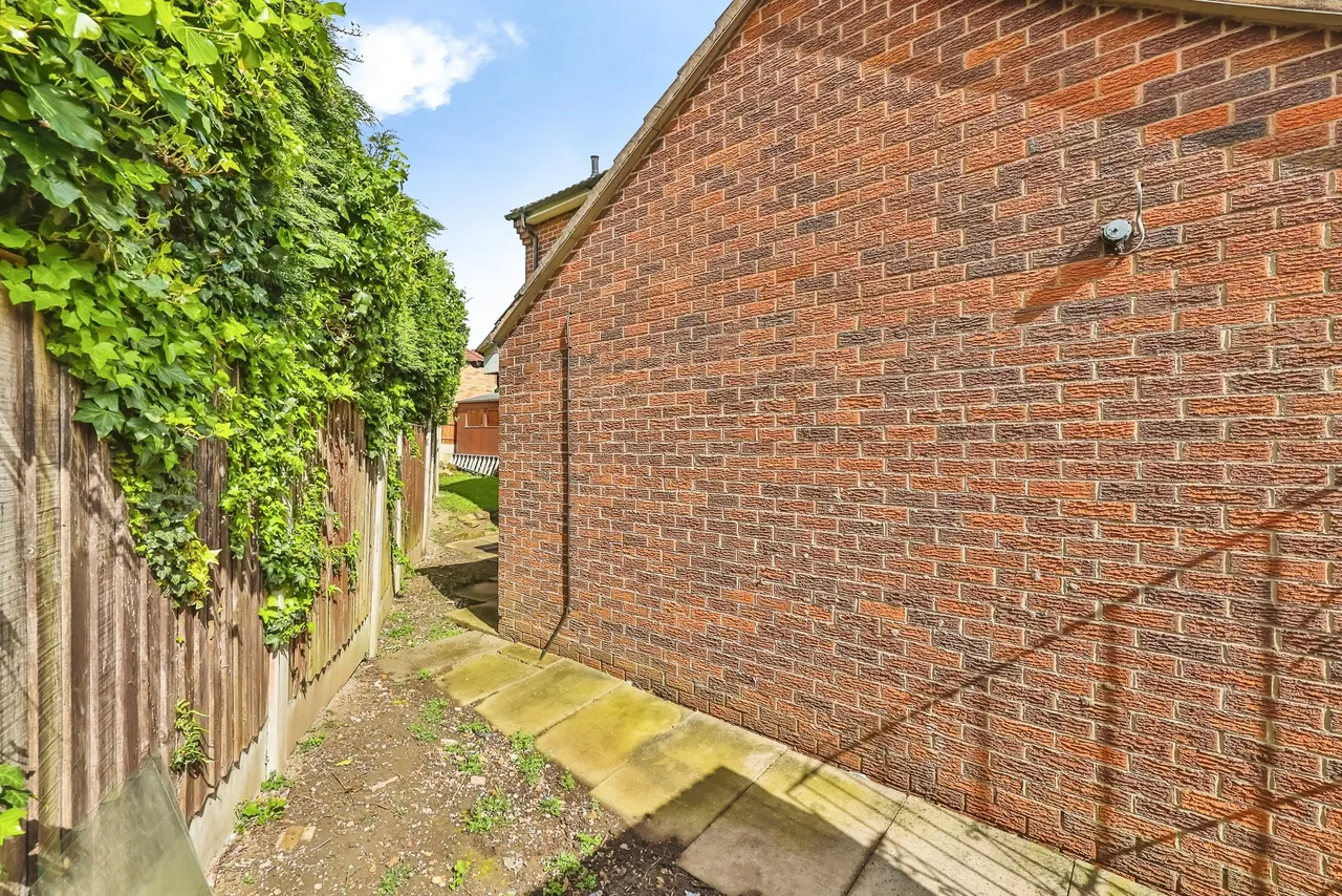 Smithurst Road, Nottingham, NG16, photo 5