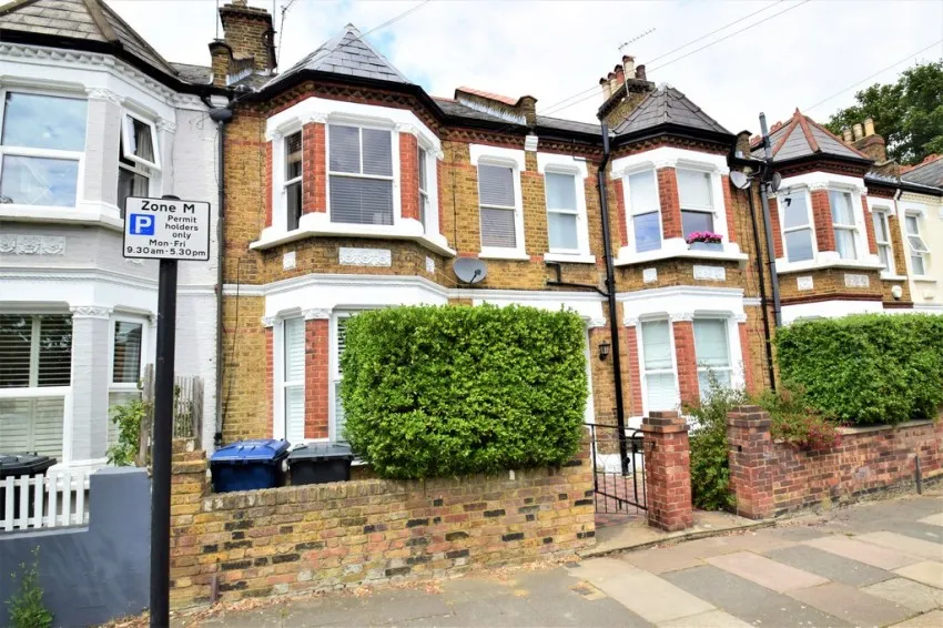 1 bed property for sale, Rothschild Road, W4