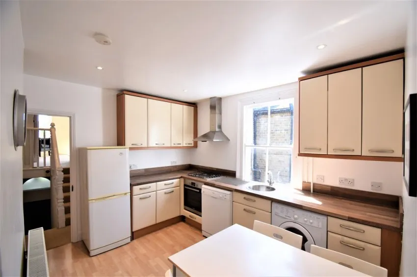 Rothschild Road, W4, photo 5