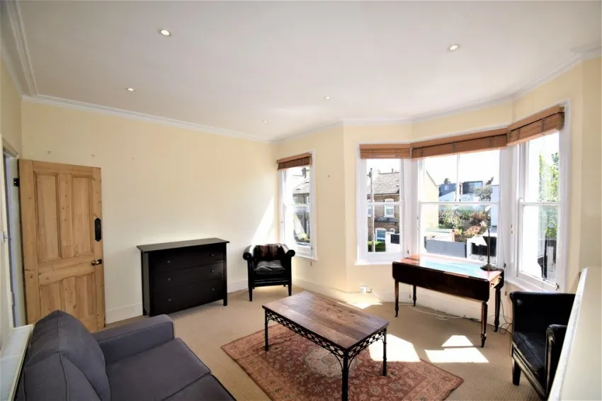 Rothschild Road, W4, photo 6
