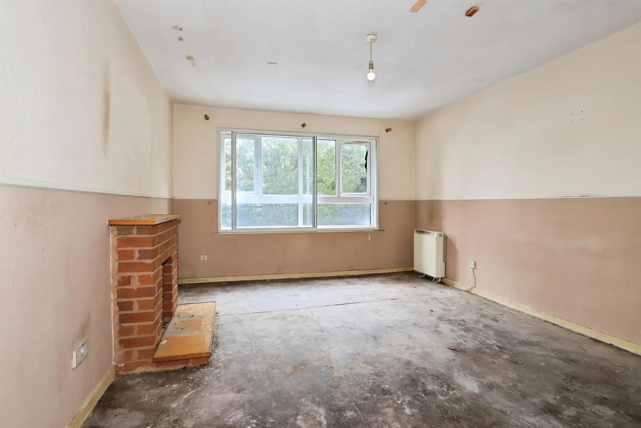 St. Cecilia Close, Kidderminster, DY10, photo 2