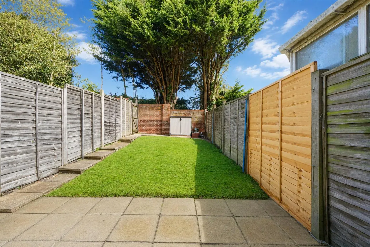 Cookson Gardens, Hastings, photo 2