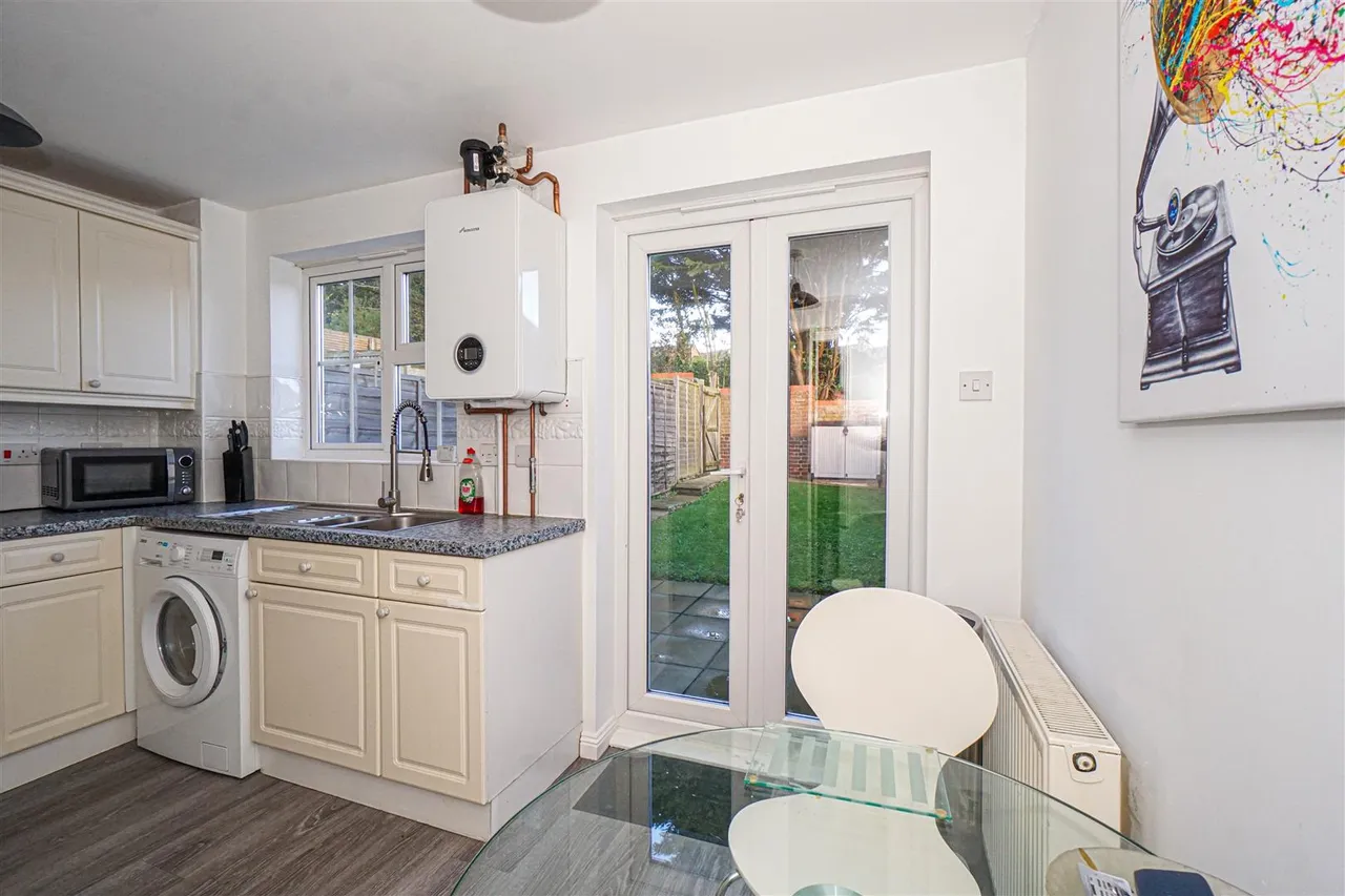 Cookson Gardens, Hastings, photo 13
