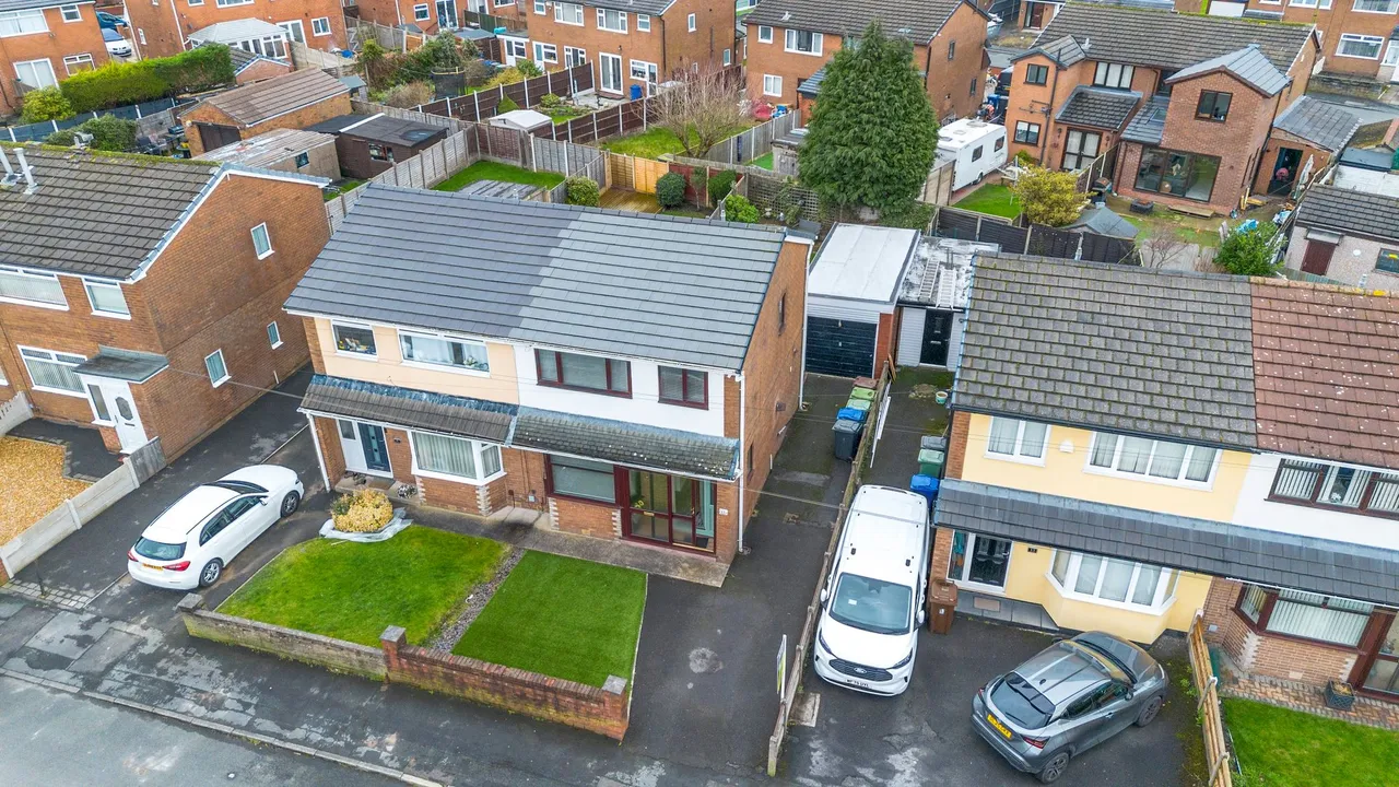 Greenbank, Abram, Wigan, WN2 5XU, photo 5