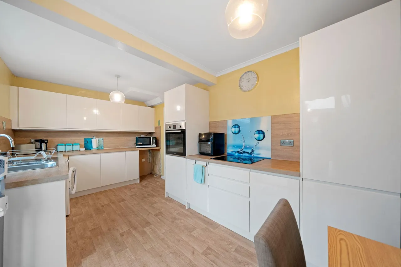 Greenbank, Abram, Wigan, WN2 5XU, photo 3