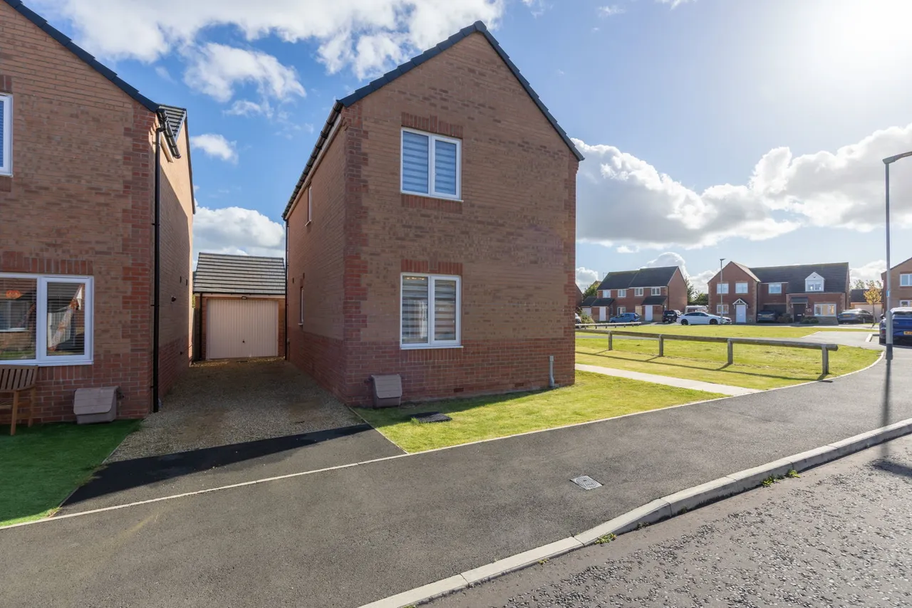 Albatross Way, Ashington, NE63, photo 15
