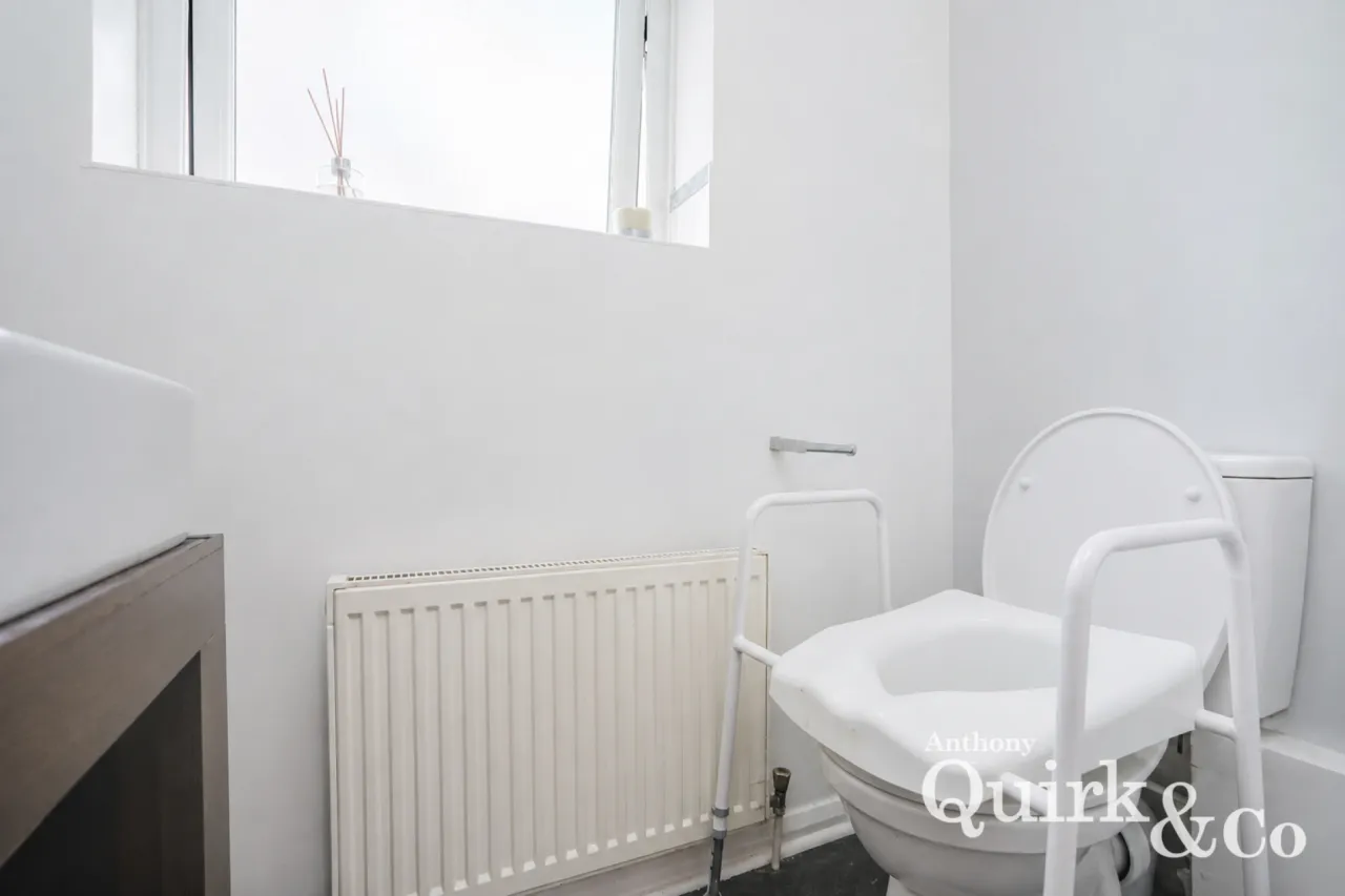 Dewyk Road, Canvey Island, SS8, photo 8
