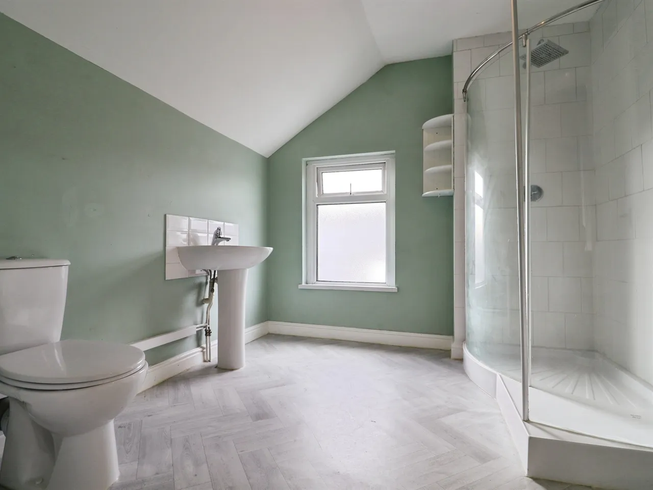 Vale Street, Barry, CF62, photo 11