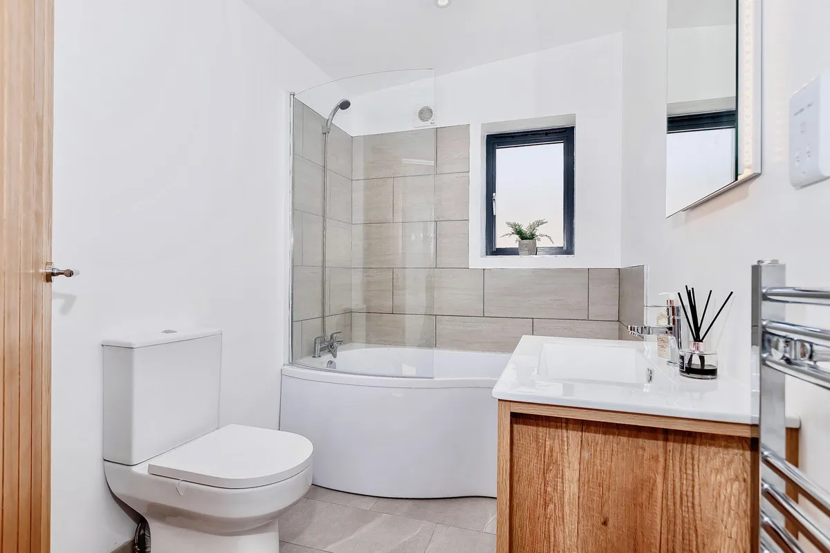 Brighton, BN41 2PL, photo 4