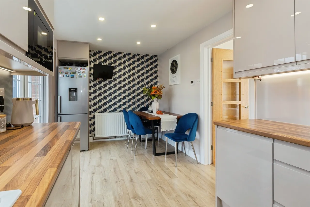 Omega Court, Leighton Buzzard, LU7, photo 4