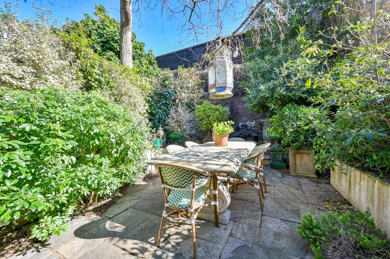 6 Frithville Gardens, London, photo 6