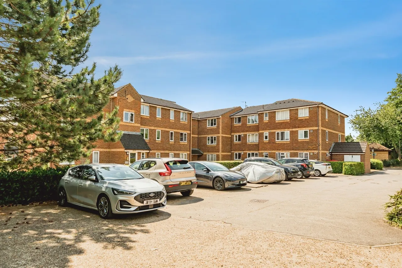Walpole Road, Slough, SL1, photo 16