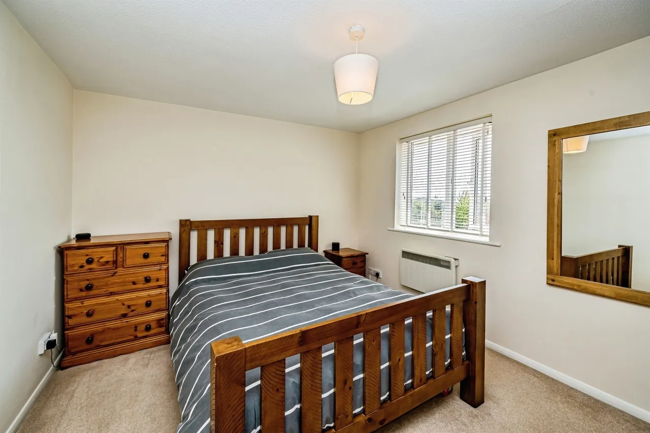 Walpole Road, Slough, SL1, photo 12