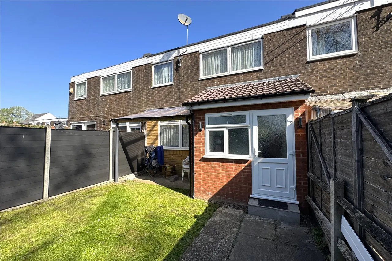 Ballantyne Road, Farnborough, Hampshire, GU14 8SN, photo 13