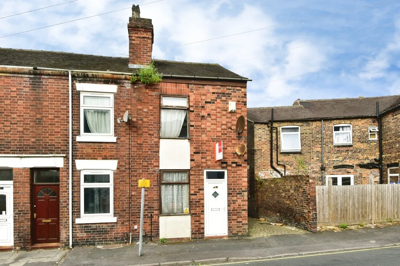 2 bed house for sale — Arbour Street, Stoke-on-Trent, Staffordshire, ST1