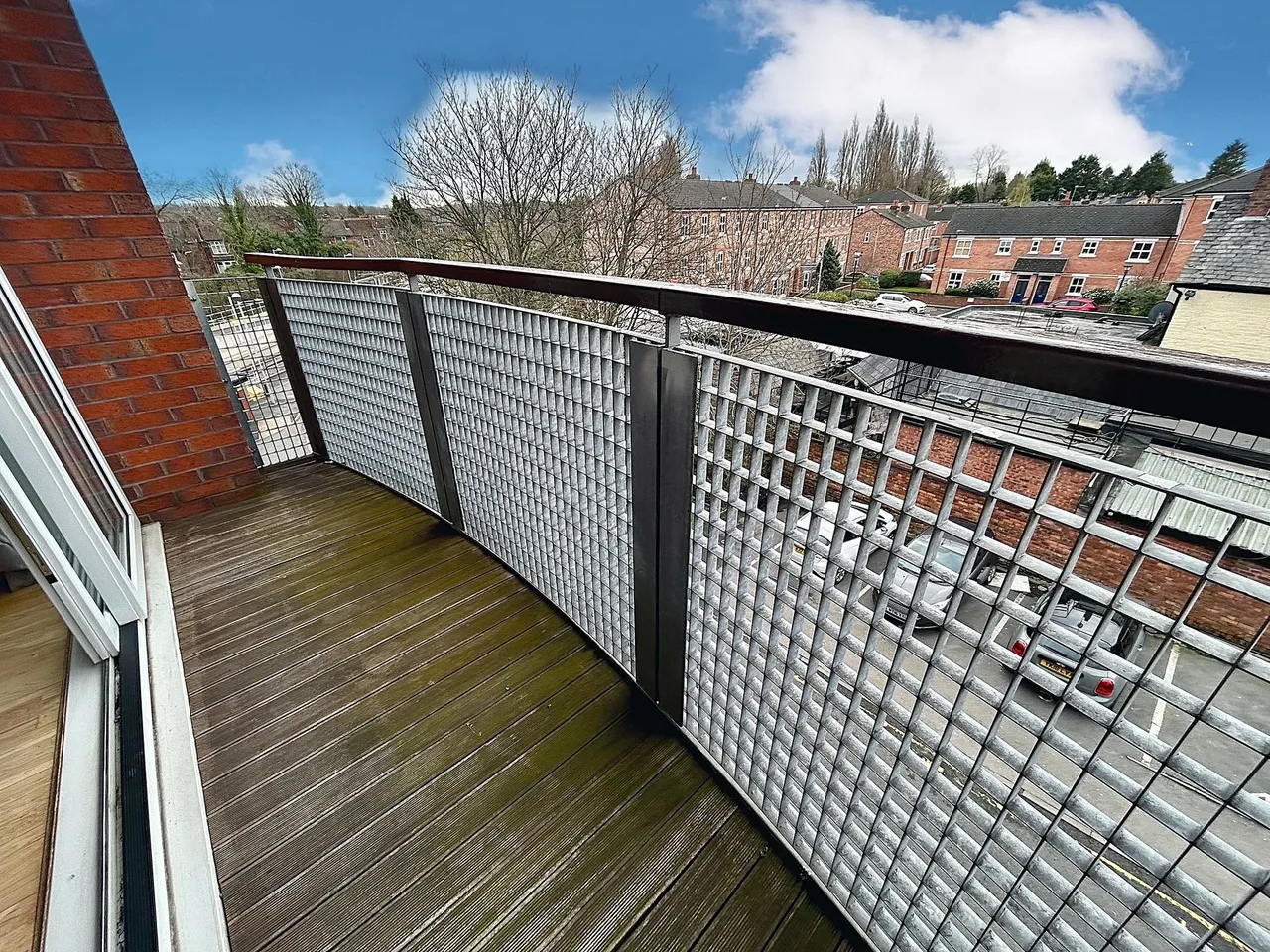 School Lane, Didsbury, photo 7